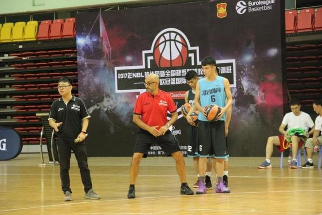 对手通过前 对手通过前